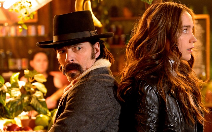 내려갈 예정, 9월말 계약 만료 앞둔 넷플릭스 작품 추천 (드라마편) 7 Wynonna Earp