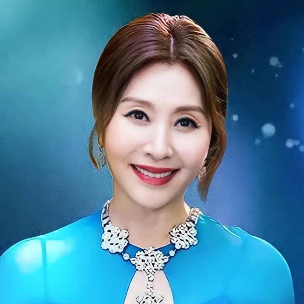 시어머니를 사랑한 며느리?! 충격 막장 드라마 아씨 두리안 3 드라마 아씨 두리안에서 며느리의 사랑을 받는 시어머니 백도이
