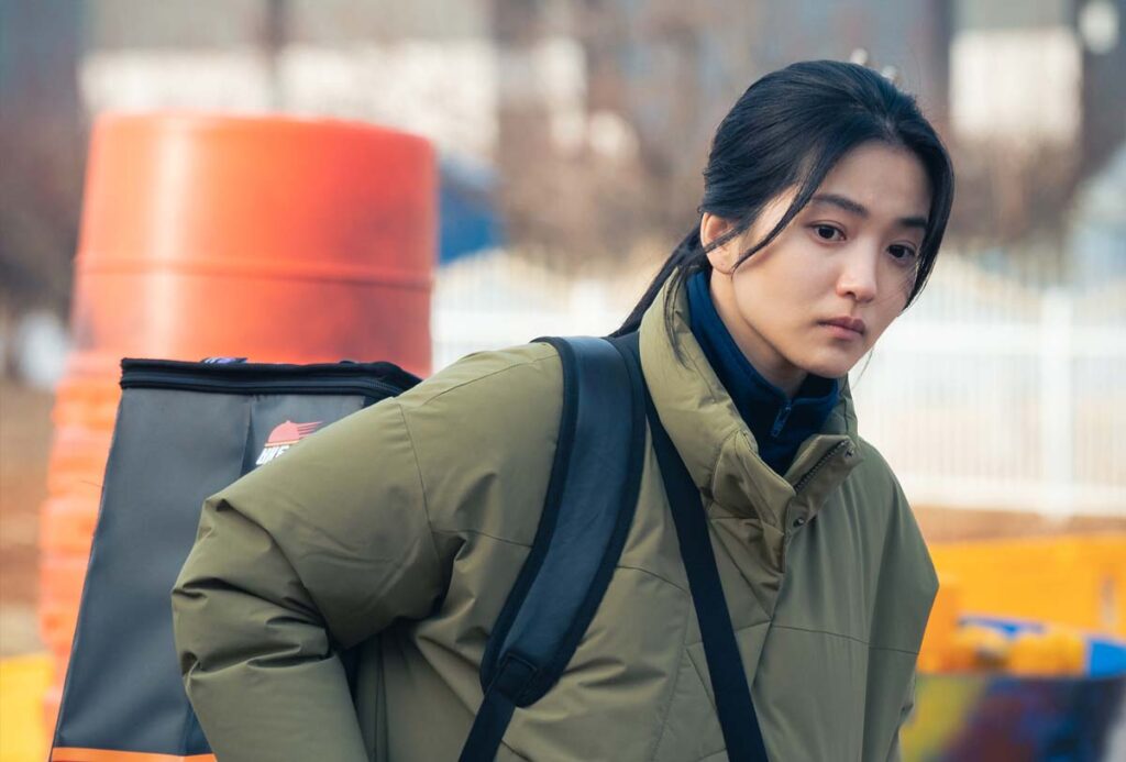 김은희 작가의 공포 드라마 악귀 '한국형 오컬트 미스테리'? 3 악귀김태리 1