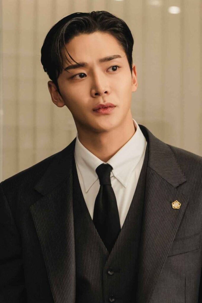 JTBC 드라마, 이 연애는 불가항력! 말단 공무원이 얻은 전설의 금서? 3 jtbc 드라마 이 연애는 불가항력 장신유 역 로운 사진