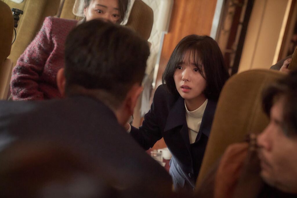 실화 영화 하이재킹 감상 후기 '꼬꼬무에도 나온 그 사건?' 8 하이재킹 채수빈