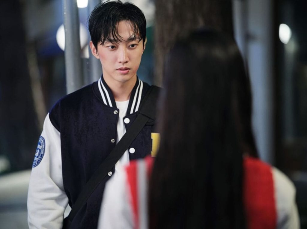 그 시절 우리가 좋아했던 소녀, 아이돌 출신 두 배우가 찍은 영화? 9 그 시절 우리가 좋아했던 소녀 진영2 1