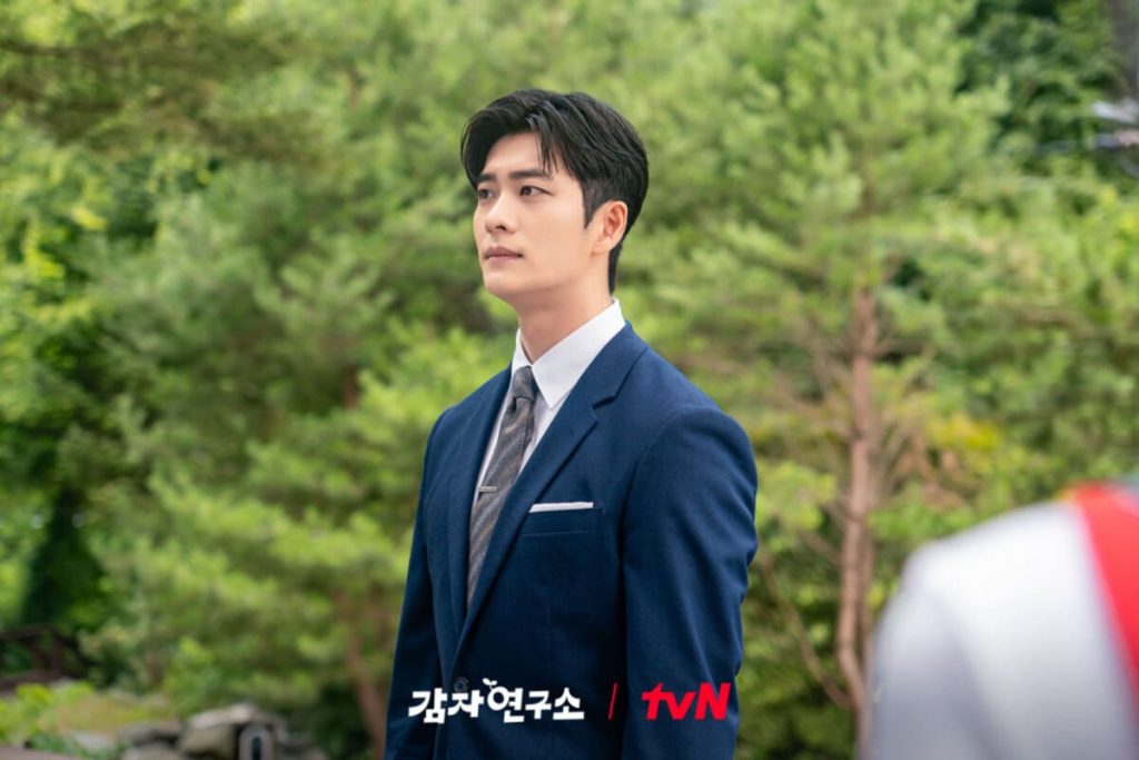 드라마 감자연구소 감상 가이드! 국민 섭섭남과 도시술꾼의 로맨스? 8 잘 생긴 국민 섭섭남 강태오가 주연을 맡은 드라마 감자연구소