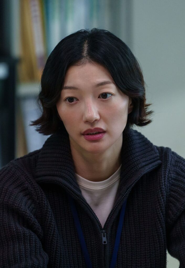 사마귀 살인자의 외출 이엘 min