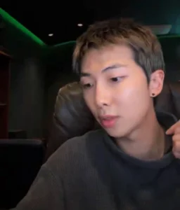 위버스 라방에서 RM이 털어놓은 BTS 해체 고민