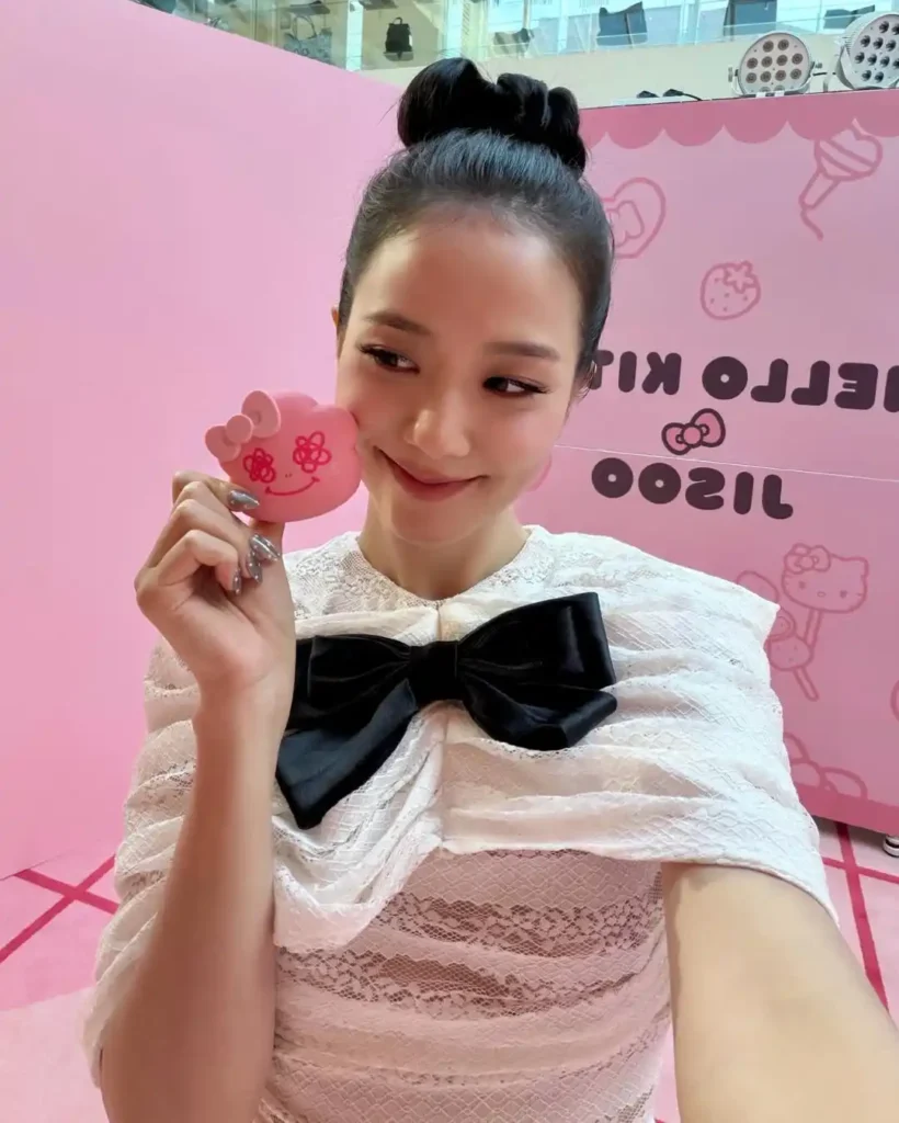 헬로키티 지수 콜라보 팝업스토어 오픈