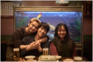 넷플릭스 영화 파반느 변요한 문상민 고아성