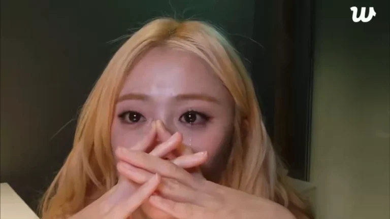 르세라핌 셀레브레이션 허윤진 라이브 방송