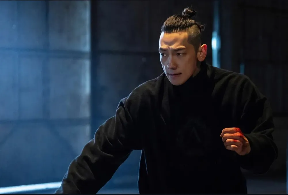 사냥개들 정지훈