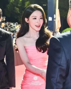 아이들 슈화 부산국제영화제 오래오래 행복하게