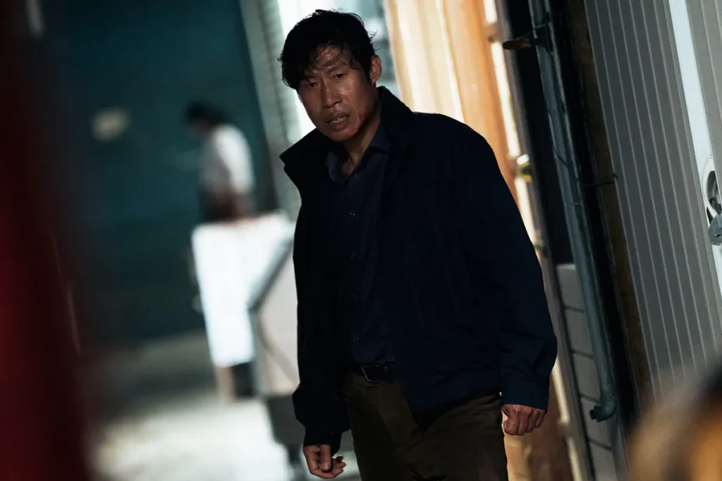 영화 암살자들 역사왜곡 허진호 감독 유해진 육영수 여사 피격 사건